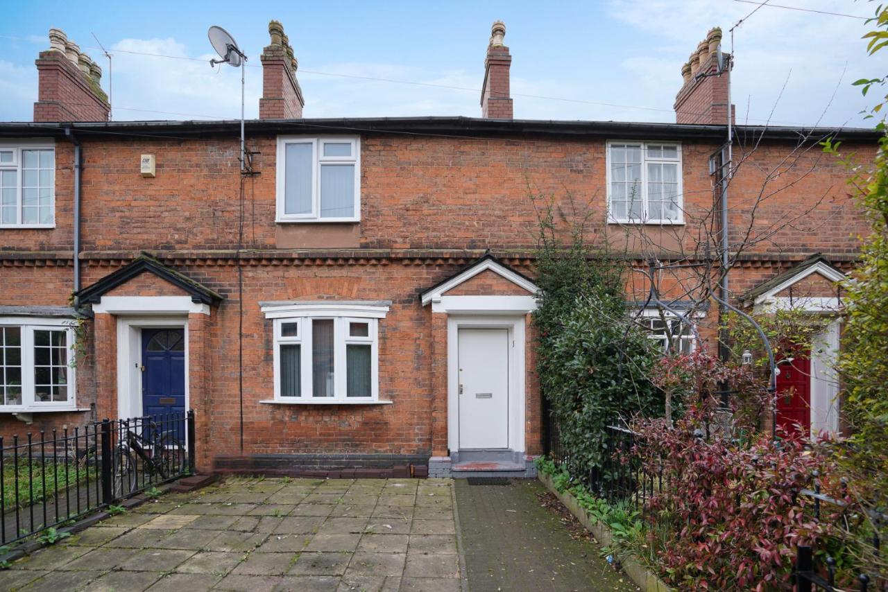 Apartment Coplow, 3 Bedrooms House, With 6 Beds, 2x Doubles Beds, 3x Singles Beds And 1 Sofa-bed,sleeps People *
